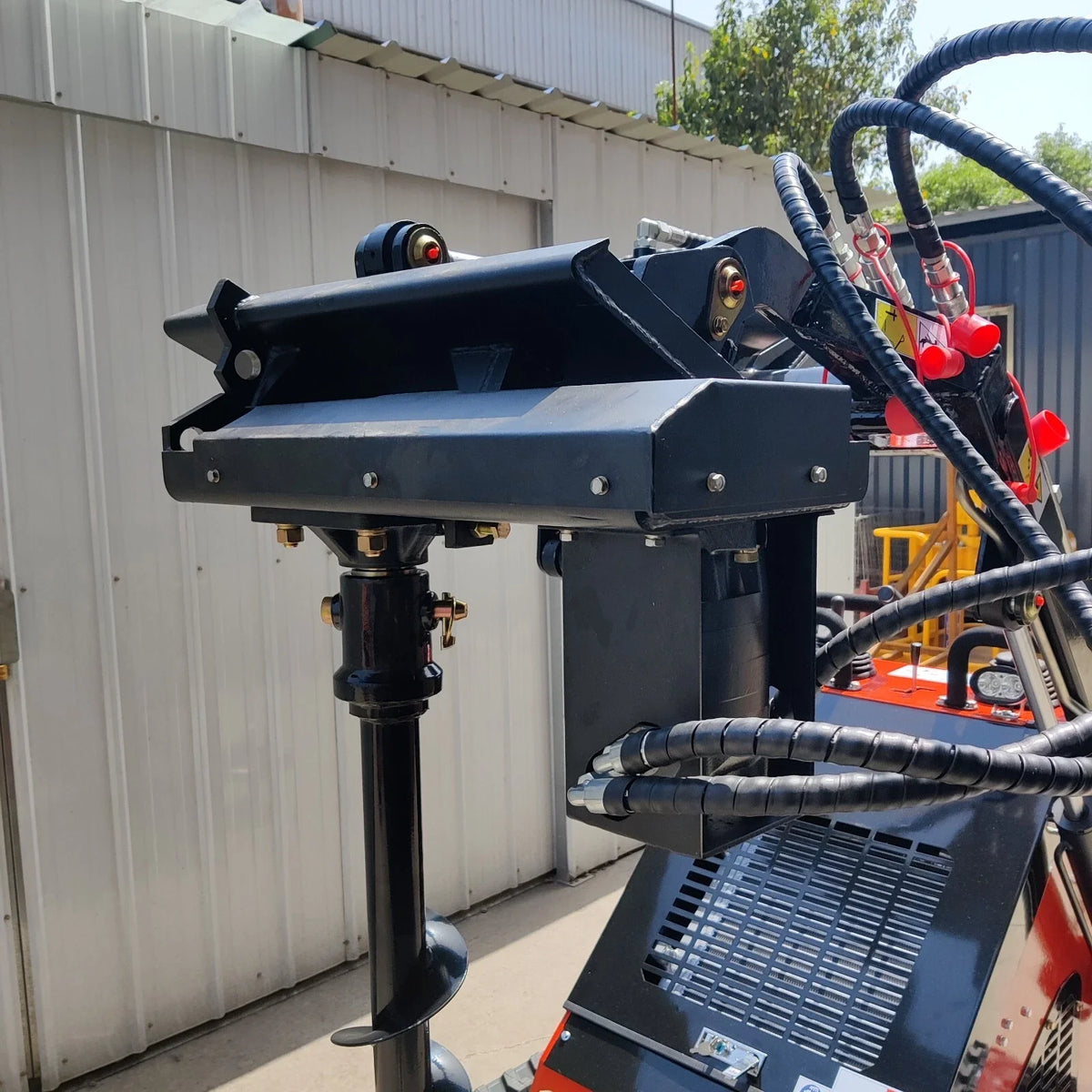 Brand New POWERFUL 1,800lbs Mini SkidSteer Loader SSL 23HP Gas EPA B&amp;S Engine
