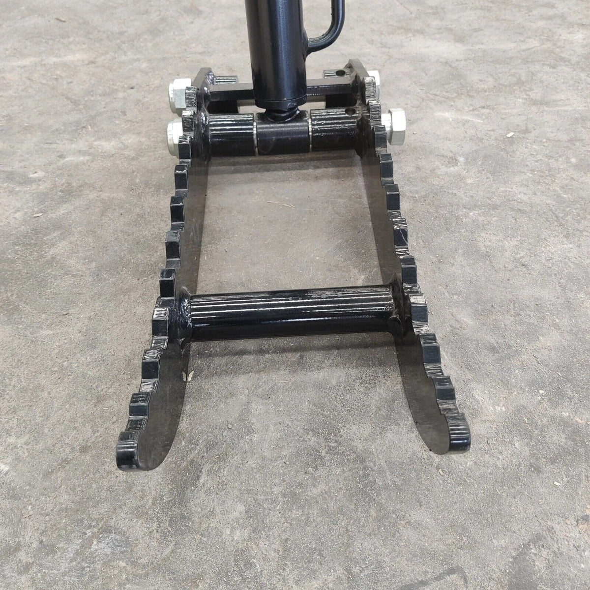 NEW Hydraulic Thumb Clip for Mini Excavators, Easy to Pick Up Irregular Objects