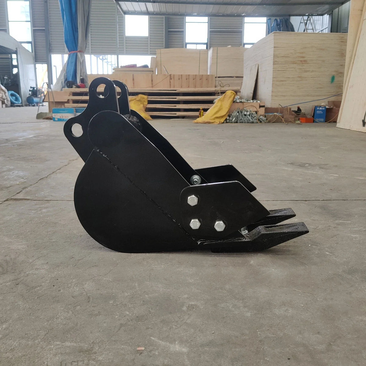 2 Ton New Mini Excavator, EPA certified USA KUBOTA Diesel Engine , Attachments