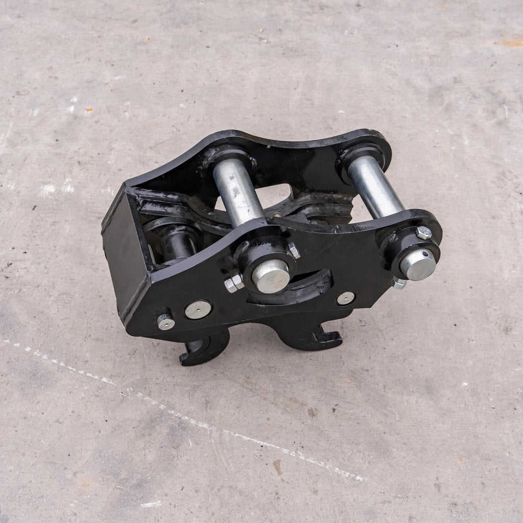 Quick Hitch Coupler Attachment for TYPHON KUVUO 4.0 Mini Excavator