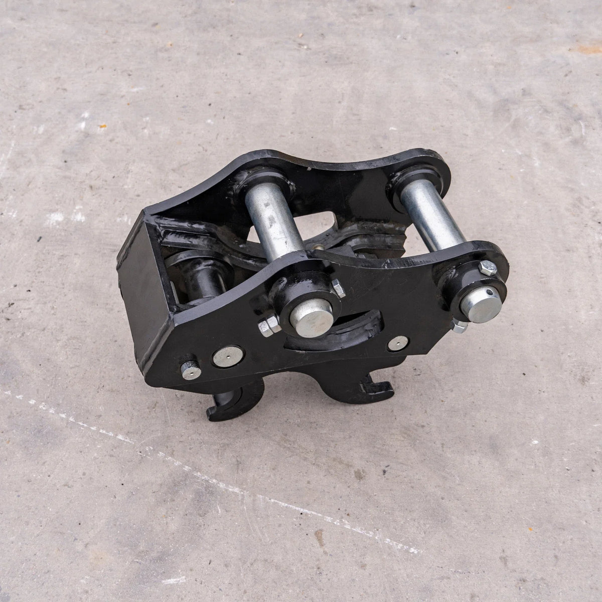 Quick Hitch Coupler Attachment for TYPHON KUVUO 4.0 Mini Excavator